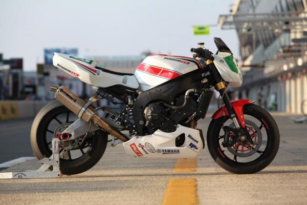 FZ1 'Moto Racing 113' (2012)